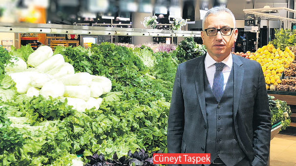 En çok kozmetik  hediye edilecek