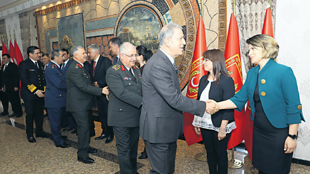 ‘Er olarak başlayan general olabilecek’