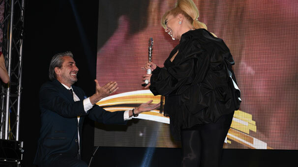 Erkan Petekkaya “taciz” sorusuna ateş püskürdü