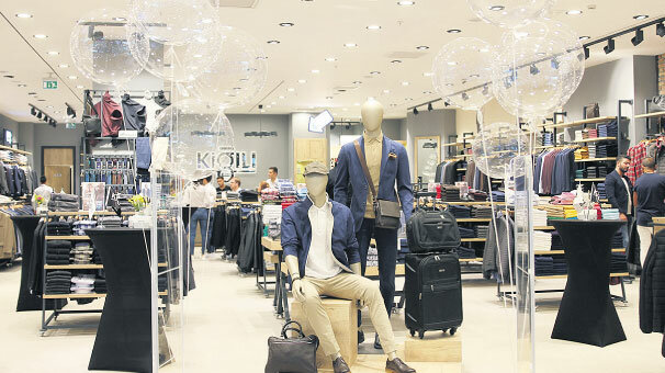 ‘Erkek giyiminde’ siyasi hareket var