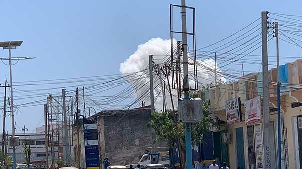 Eş-Şebab Somali'de bakanlık binasına saldırdı