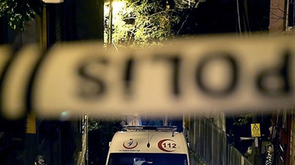 Esrarengiz ölüm! Evden kötü koku gelince...