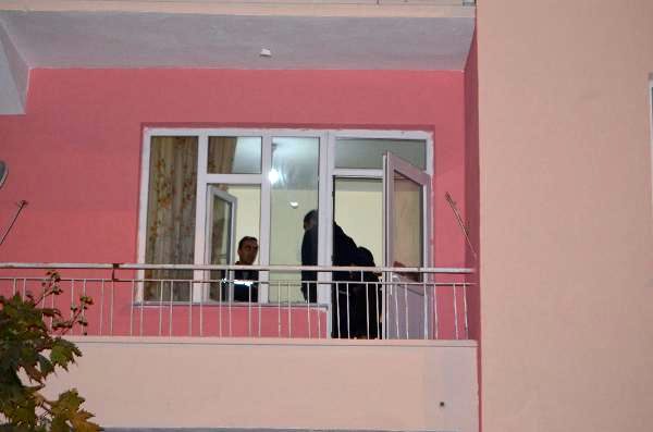 Evde ölü bulunan 2 kişinin zehirlendikleri ortaya çıktı