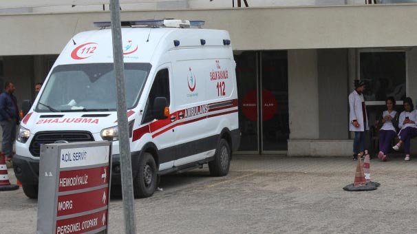 Eve giren polis babayı kanlar içinde buldu! 16 yaşındaki kızı...