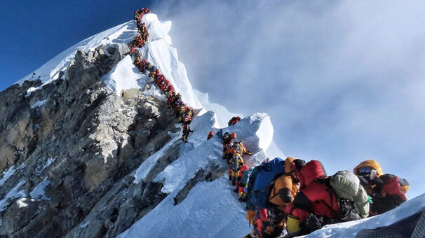 Everest'te bir ölüm daha