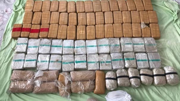 Evin banyosundan çıktı! Tam 86 paket...