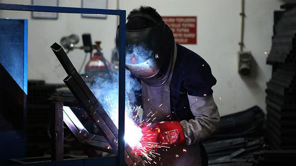 Fabrika gibi okul rekor gelir elde etti