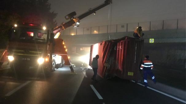 Facia olacaktı! Sürücü fark edemeyince...
