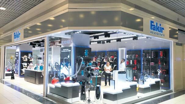 Fakir’in kahve zinciri yolda