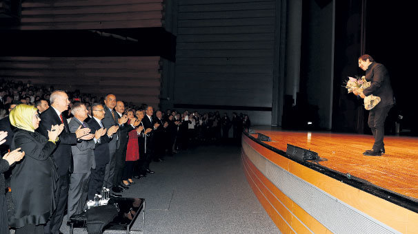 Fazıl Say’ın konserini izledi