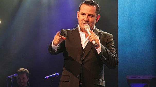 Ferhat Göçer klip çekiminde kolunu incitti