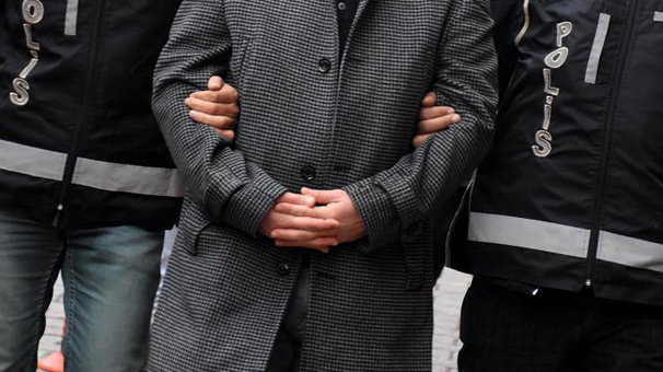 ‘FETÖ çekecek’ yalanıyla dolandırdı