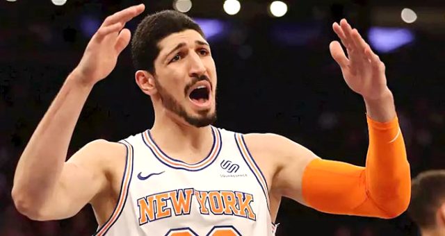 FETÖ'cü Enes Kanter'den, Türkiye karşıtı tasarıya karşı çıkan Müslüman temsilciye çirkin saldırı