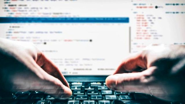 Financial Times: Rus siber casusluk birimi İranlı bilgisayar korsanlarını hackledi, 35'den fazla...
