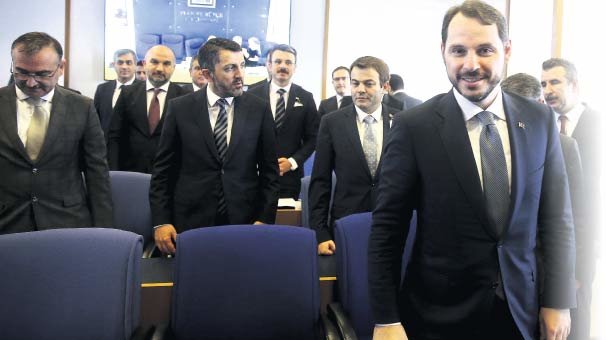 'Finansal spekülasyon duvara tosladı'