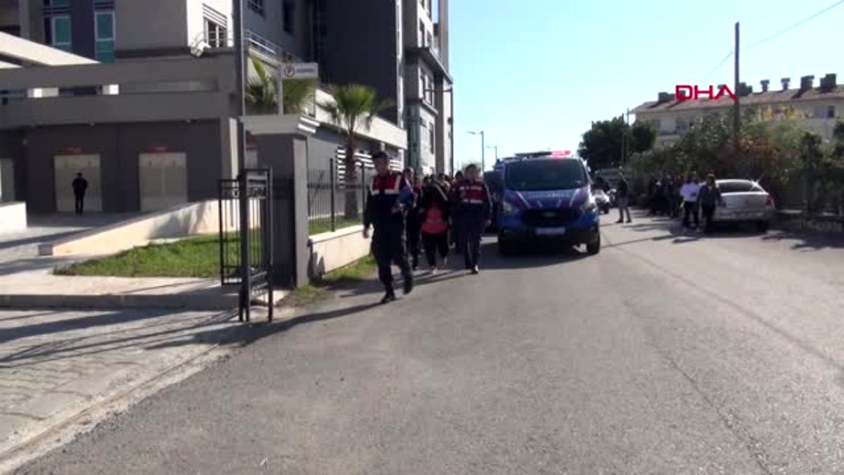 Finike'de fuhuş operasyonu 12 tutuklama