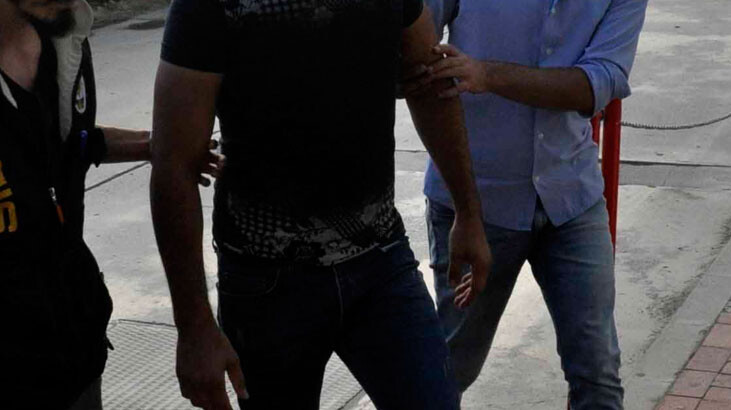 Firari çift gaybubet evinde yakalandı!