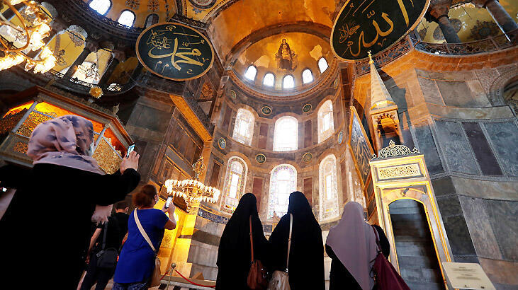 Fransız uzmandan çarpıcı 'Ayasofya' çıkışı