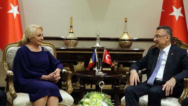 Fuat Oktay, Romanya Başbakanı Dancila ile görüştü