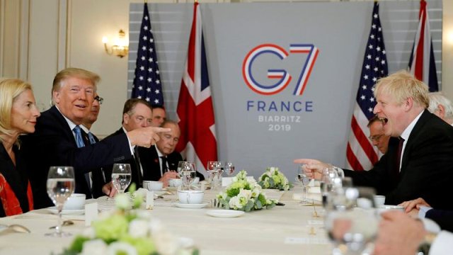 G7 Zirvesi'nde ikinci gün: Trump İngiltere Başbakanı Johnson ile görüştü