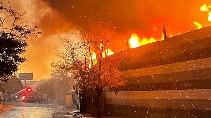 Gaziantep’te yangın, 40 araç 100 itfaiye personeli ile müdahale sürüyor
