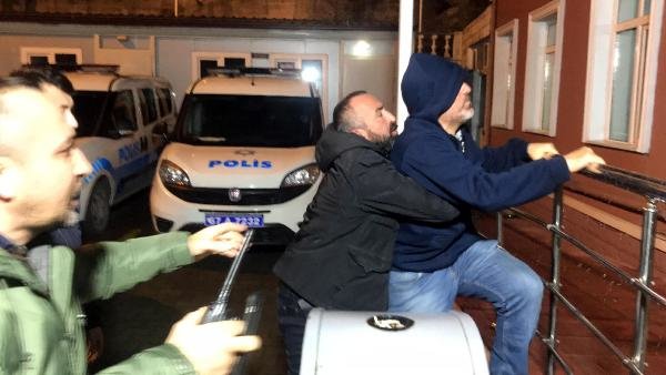 Gece yarısı dehşet anları! 2 yaşındaki kızını rehin aldı