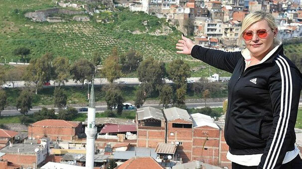 Gizemli olay! Bu mahalleye bir aydır kurşun yağıyor