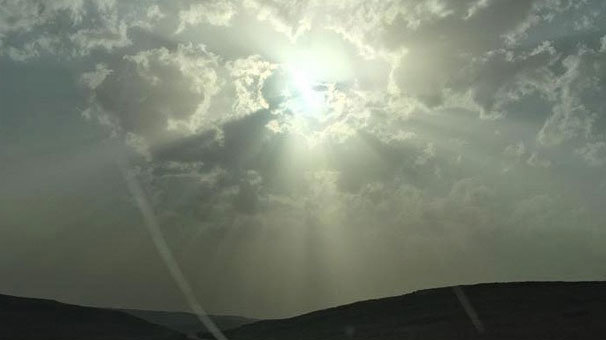 Gökyüzünde bir anda belirdi! Görenler şaştı kaldı