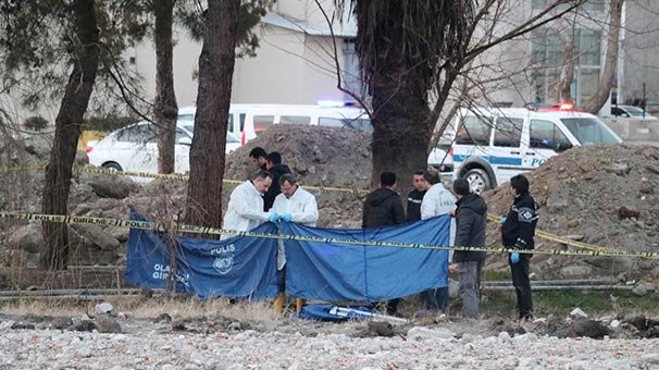 Görür görmez haber verdiler! Yaklaşık 50 kişi alanda...
