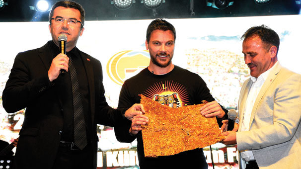 Gümüşhane’de festival Sinan Akçıl konseriyle son buldu