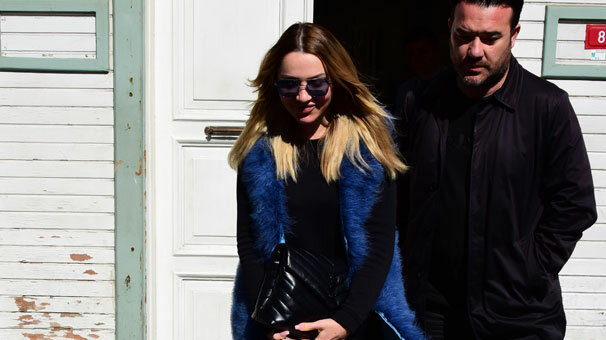 Hadise'nin umrunda değil