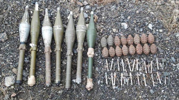 Hakkari'de ele geçirildi! Bakın neler neler çıktı...