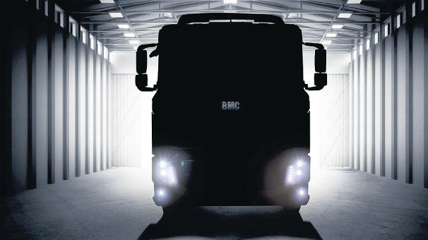 Hannover’e ‘ağır’ yerli çıkarması