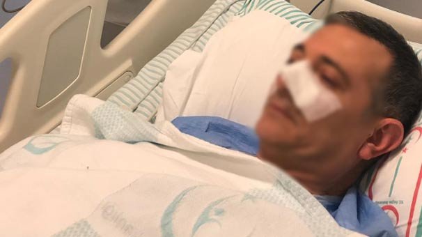 Hasta yakını doktoru darp etti