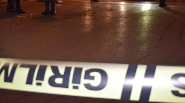 Hatay'da 'asit'li saldırı! Yolda yürüyen genç kızın yüzüne...