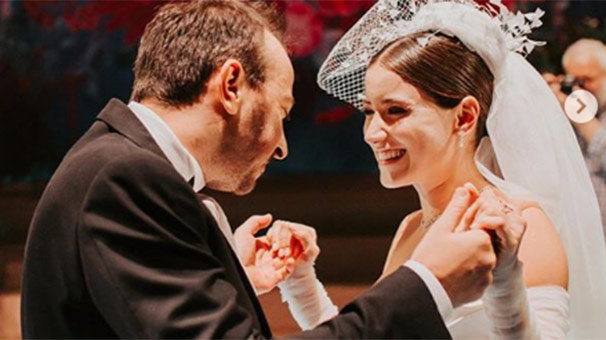 Hazal Kaya'dan düğün sonrası ilk paylaşım