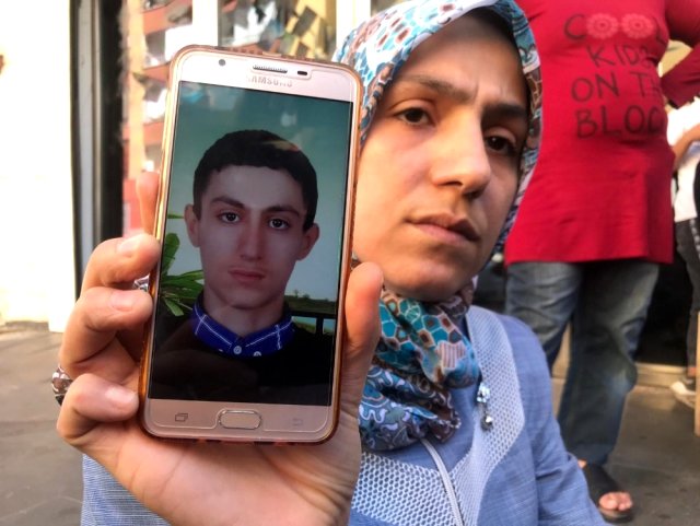 HDP binası önündeki eyleme katılan aile sayısı 3'e yükseldi
