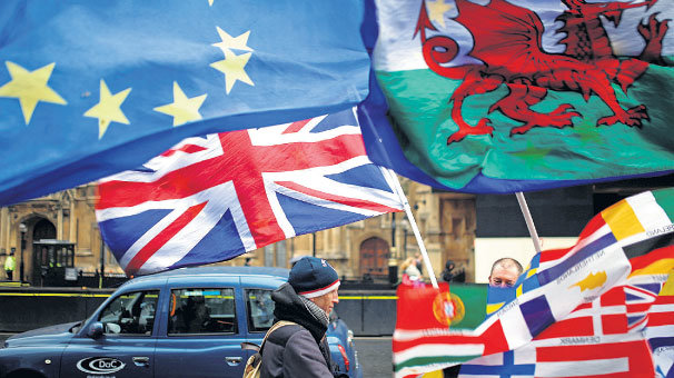 Herkes Brexit şokunda