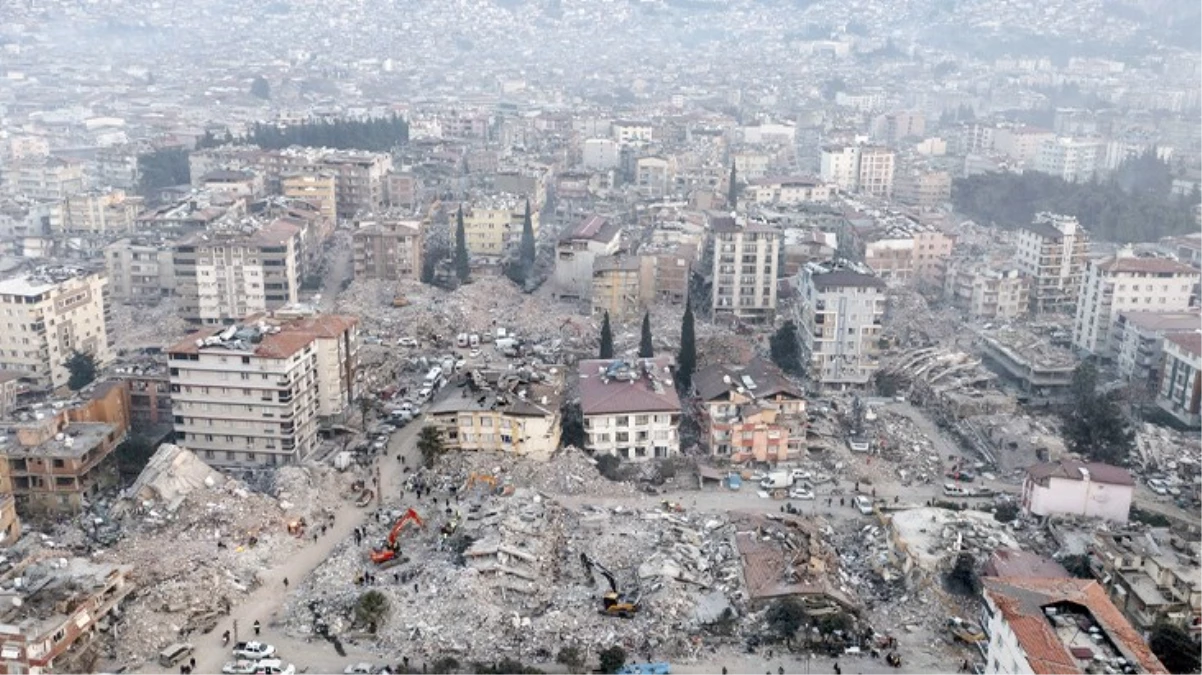 Hükümetten deprem bölgesini ayağa kaldıracak bir hamle daha: 11 yeri sanayi sahası ilan ettik