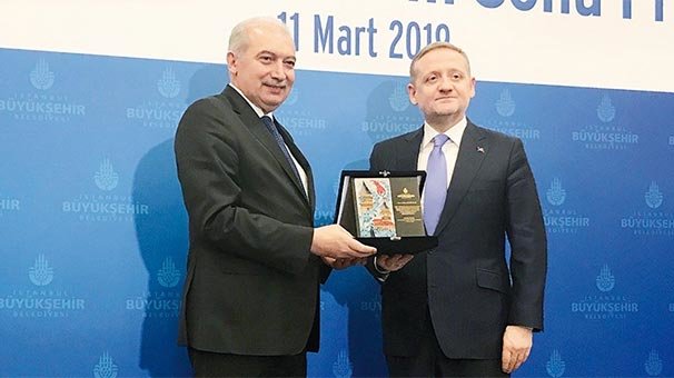 İBB Meclisi'nde hüzünlü veda