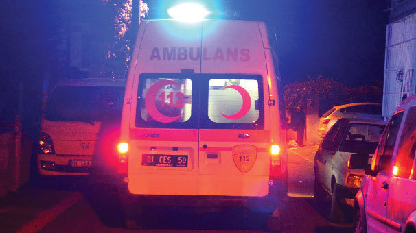 İki dünürün kavgasında kan aktı