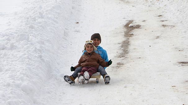 İki ilimizde okullar tatil edildi