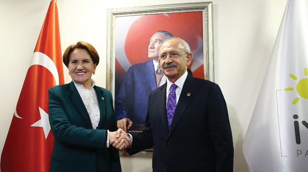 İlçelerdeki düğümü liderler çözecek