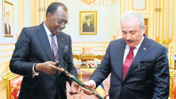 İlk yabancı konuğunu ağırladı... Şentop, Itno’ya baston hediye etti