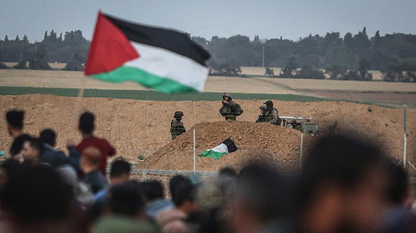 'İngiltere Filistin halkından özür dilemeli'