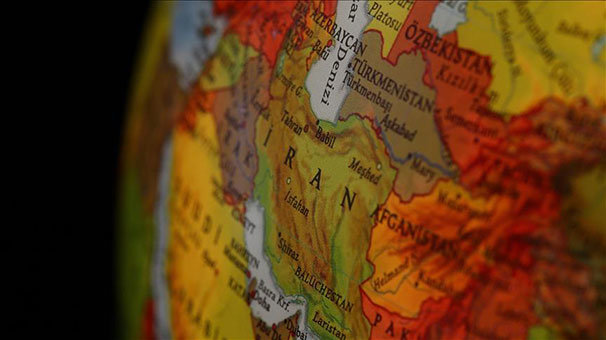 İran'da sivil eğitim uçağı düştü: 2 ölü