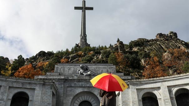 İspanya hükümetinden Franco'nun ailesine 15 gün süre
