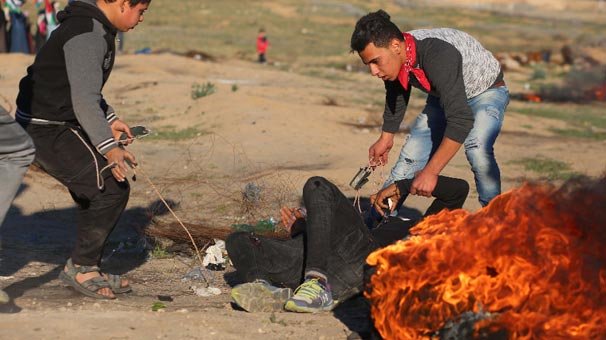 İsrail askerleri 1 Filistinli çocuğu şehit etti