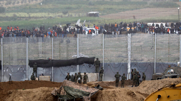 İsrail askerleri, Gazze sınırındaki göstericilere saldırdı