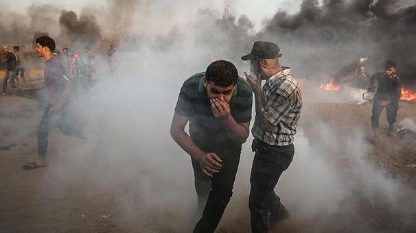 İsrail Gazze sınırında 7 Filistinliyi yaraladı